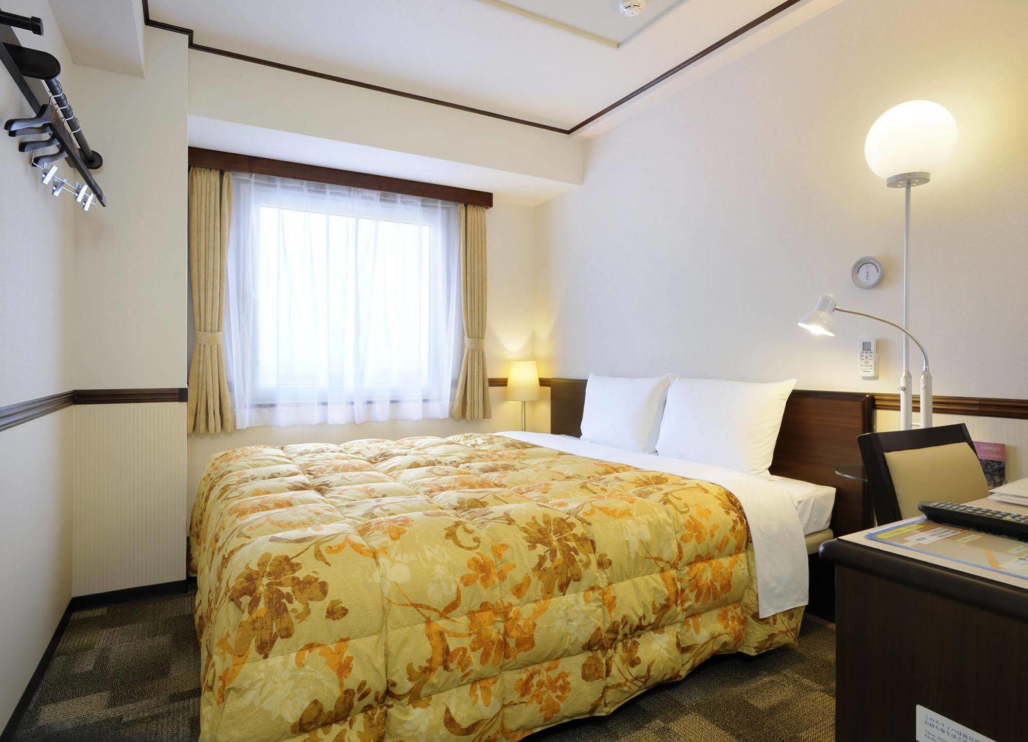 Toyoko Inn Shimonoseki Kaikyo Yume Tower المظهر الخارجي الصورة