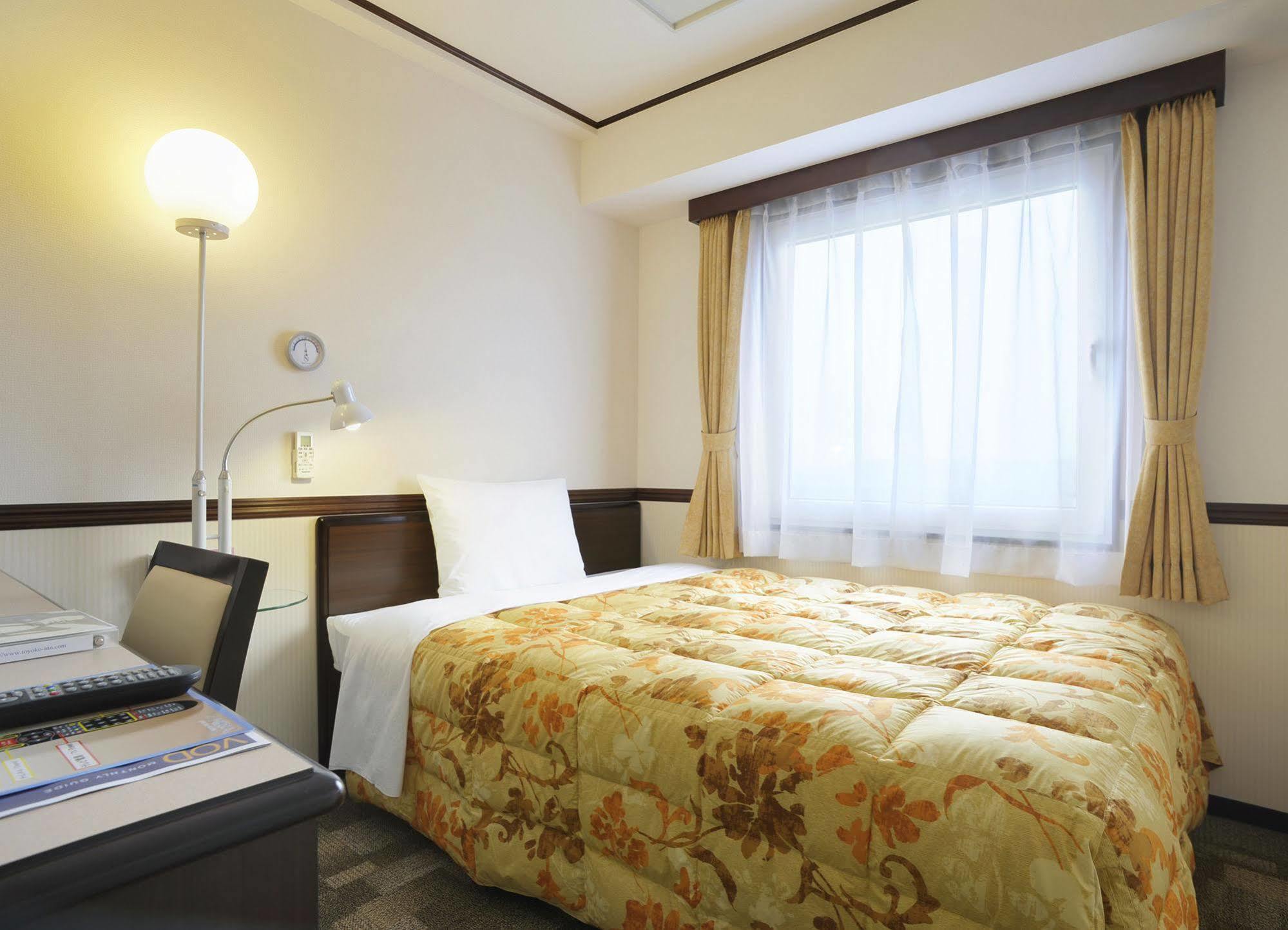 Toyoko Inn Shimonoseki Kaikyo Yume Tower المظهر الخارجي الصورة